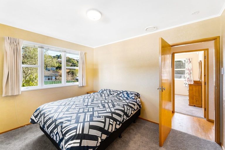 Photo of property in 69 Thomas Street, Stokes Valley, Lower Hutt, 5019
