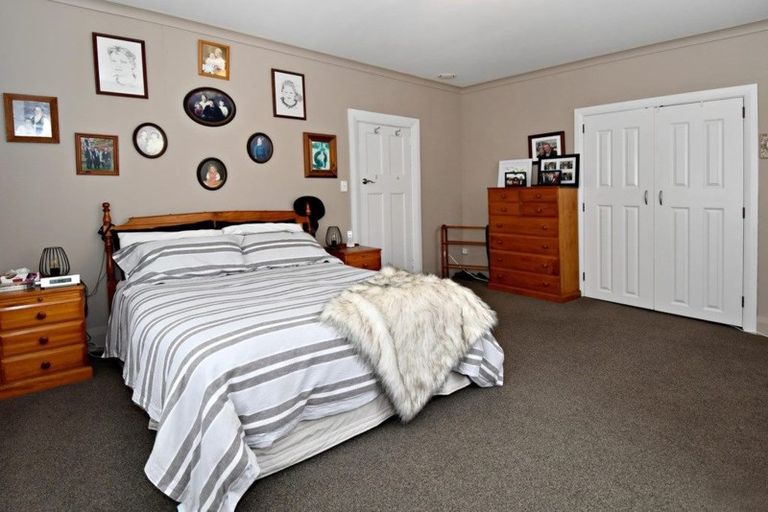 Photo of property in 14 Beach Street, Waikouaiti, 9510