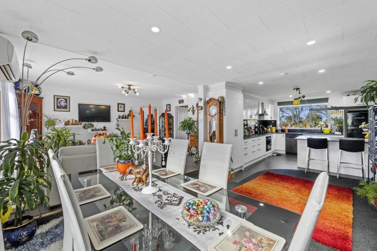 Photo of property in 3 Mabey Street, Eltham, 4322