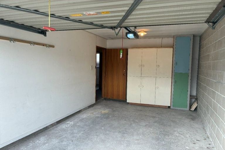 Photo of property in 1/15 Thornhill Place, Sockburn, Christchurch, 8042