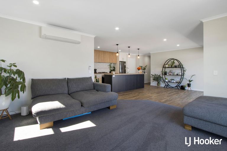 Photo of property in 23 Sandy Place, Waihi Beach, 3611