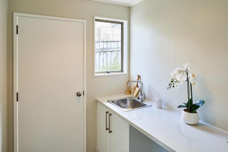 Photo of property in 2 Gainsborough Grove, Belmont, Lower Hutt, 5010