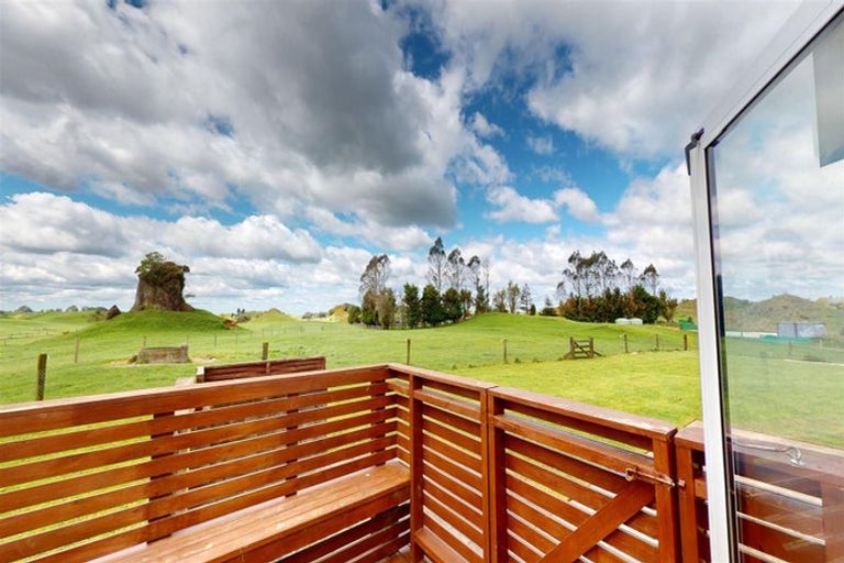 Photo of property in 900b Oturoa Road, Hamurana, 3072