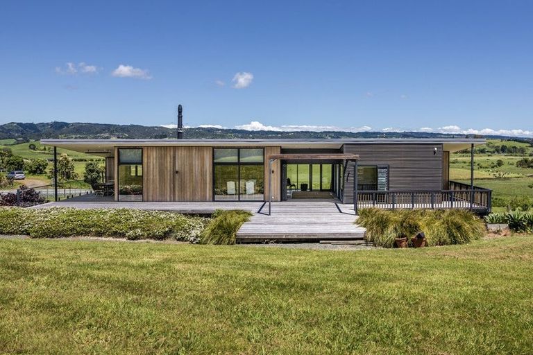 Photo of property in 67 Mclean Road, Waipu, 0582