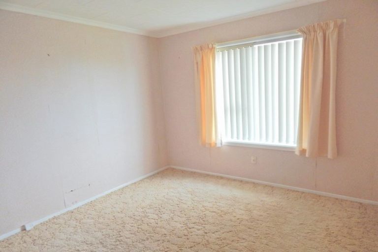 Photo of property in 3 George Street, Eltham, 4322