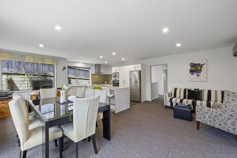 Photo of property in 3a Lorna Street, Lynmouth, New Plymouth, 4310