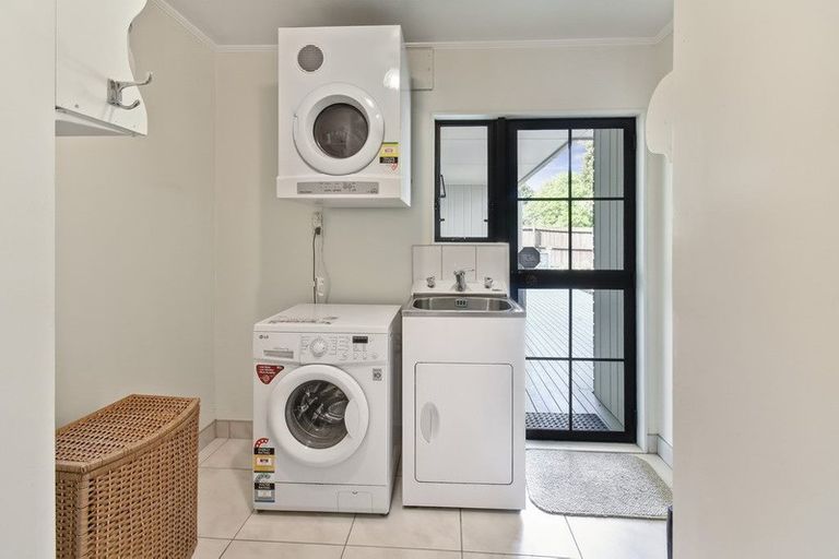 Photo of property in 7 Wilencote Place, Pahurehure, Papakura, 2113