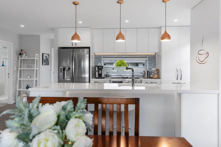 Photo of property in 20 Marion Crescent, Papamoa Beach, Papamoa, 3118