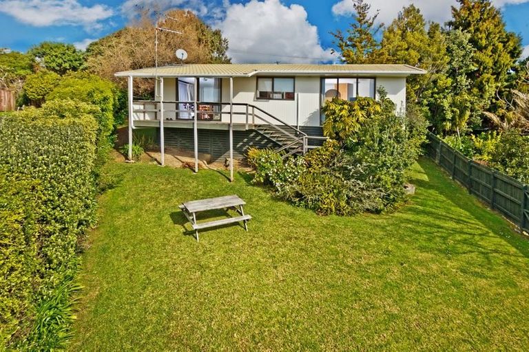 Photo of property in 643 Beach Road, Rothesay Bay, Auckland, 0630