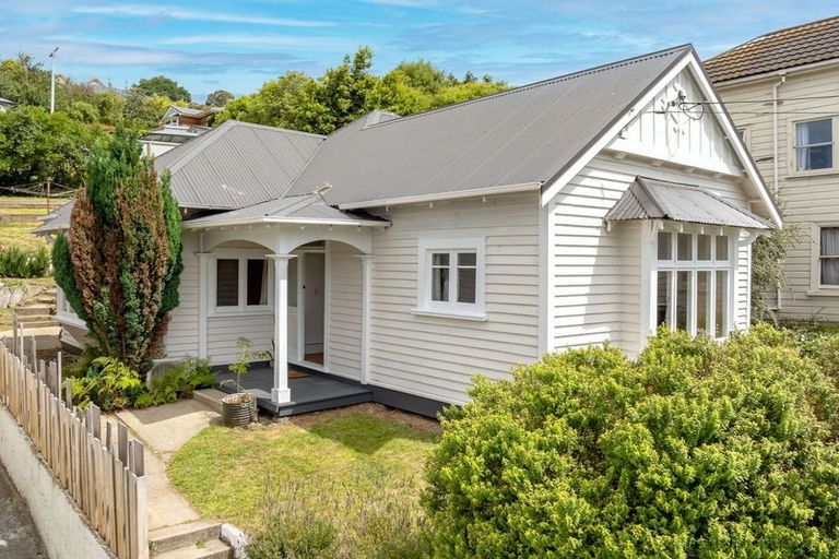 Photo of property in 395 South Road, Caversham, Dunedin, 9012