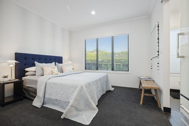 Photo of property in 19 Lawrence Carter Drive, Bombay, 2675