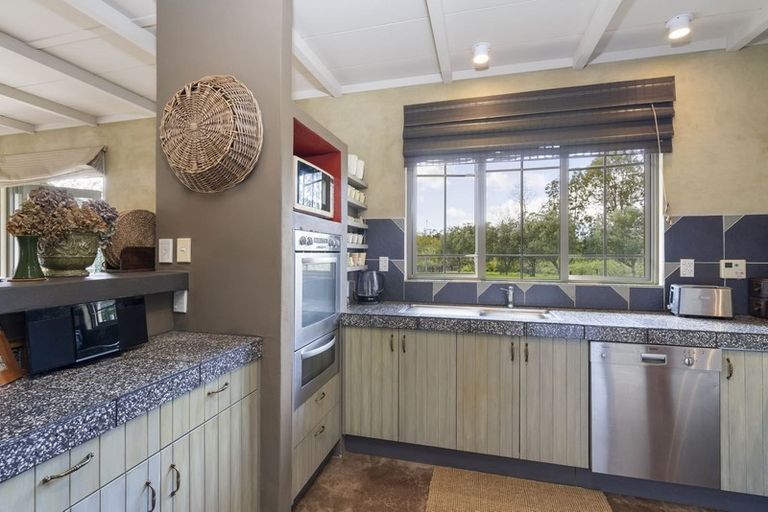 Photo of property in 1 Okura Drive, Kerikeri, 0230