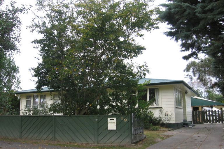 Photo of property in 19 Monowai Place, Westbrook, Palmerston North, 4412