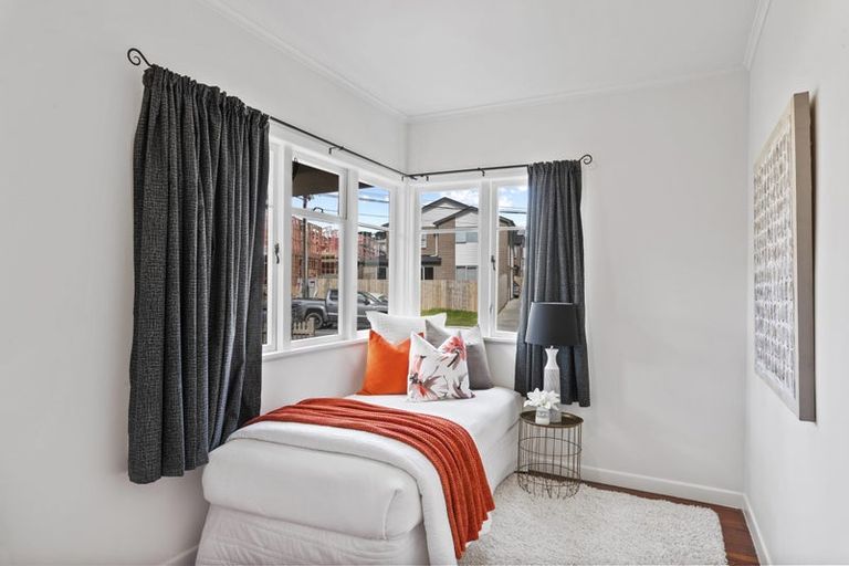 Photo of property in 2/33 Havelock Avenue, Forrest Hill, Auckland, 0620