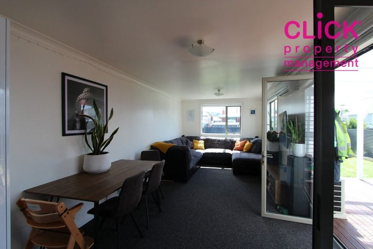 Photo of property in 272 Oxford Street, South Dunedin, Dunedin, 9012