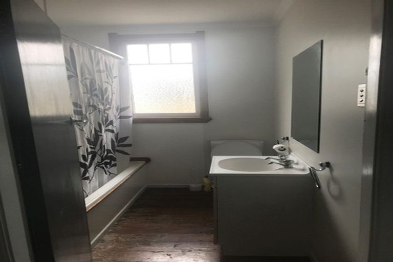 Photo of property in 63 Gladstone Street, Hawera, 4610