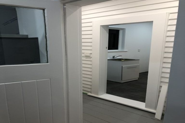 Photo of property in 15 Liverpool Street, Miramar, Wellington, 6022