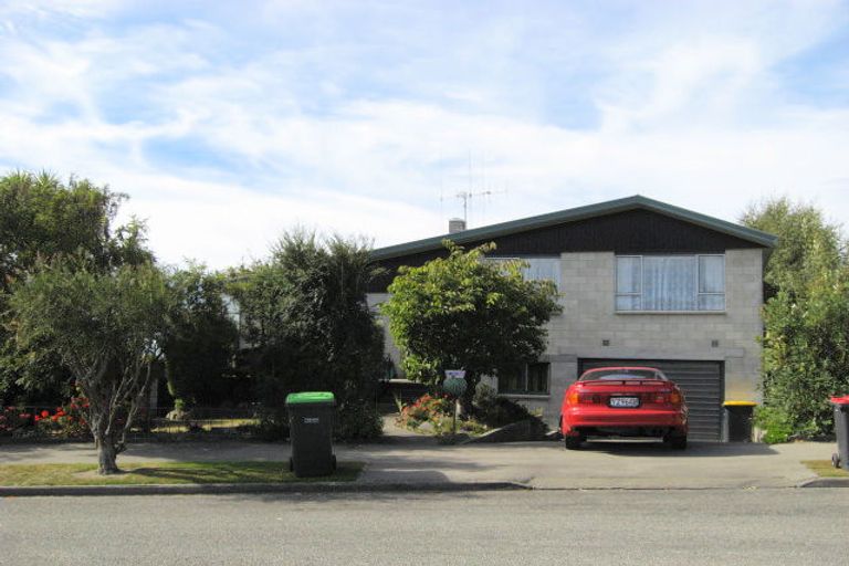 Photo of property in 13 Godley Place, Oceanview, Timaru, 7910