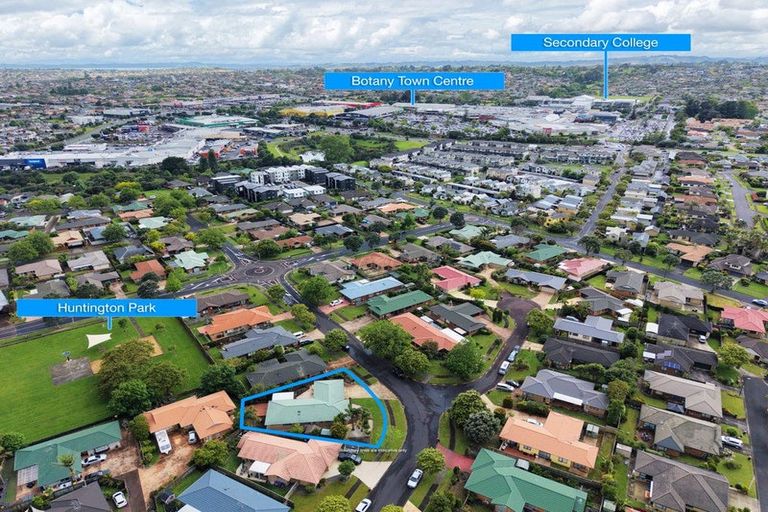 Photo of property in 9 Millington Place, Huntington Park, Auckland, 2013