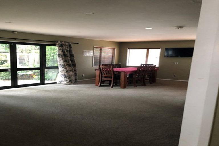 Photo of property in 2/165 Peverel Street, Riccarton, Christchurch, 8041