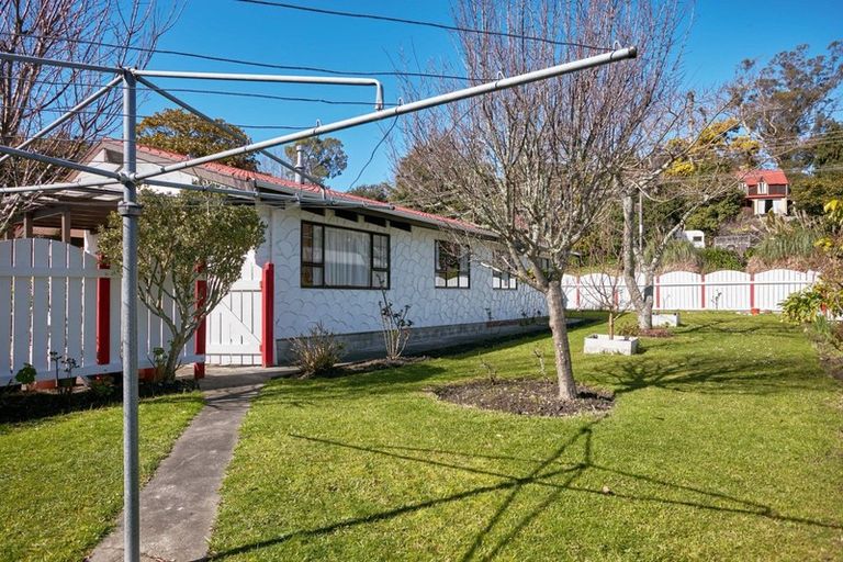 Photo of property in 2 Heatherlea Street, Outer Kaiti, Gisborne, 4010