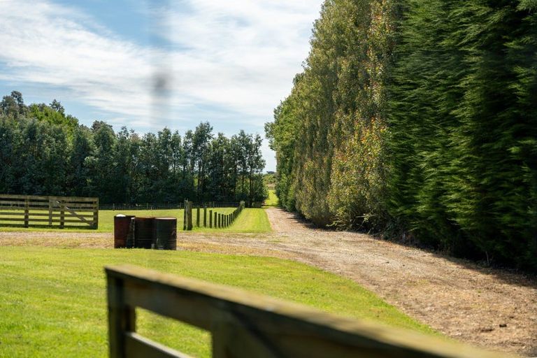 Photo of property in 459 Flora East, Makarewa, Invercargill, 9876