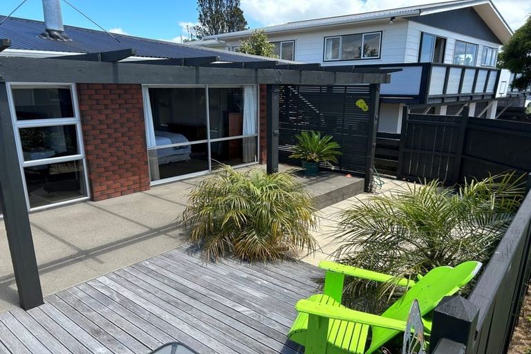 Photo of property in 23 Truby King Street, Merrilands, New Plymouth, 4312