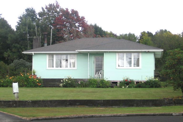 Photo of property in 13 Granton Place, Tokoroa, 3420
