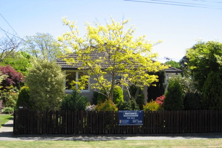 Photo of property in 19 Morley Street, Bryndwr, Christchurch, 8053