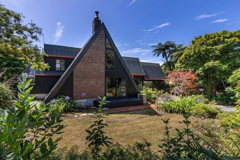 Photo of property in 8 Leith Crescent, Greymouth, 7805