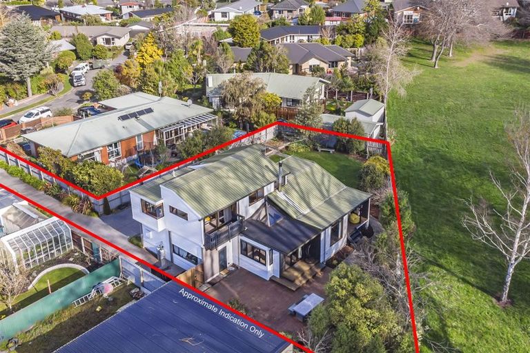 Photo of property in 2 Kanuku Place, Cashmere, Christchurch, 8022