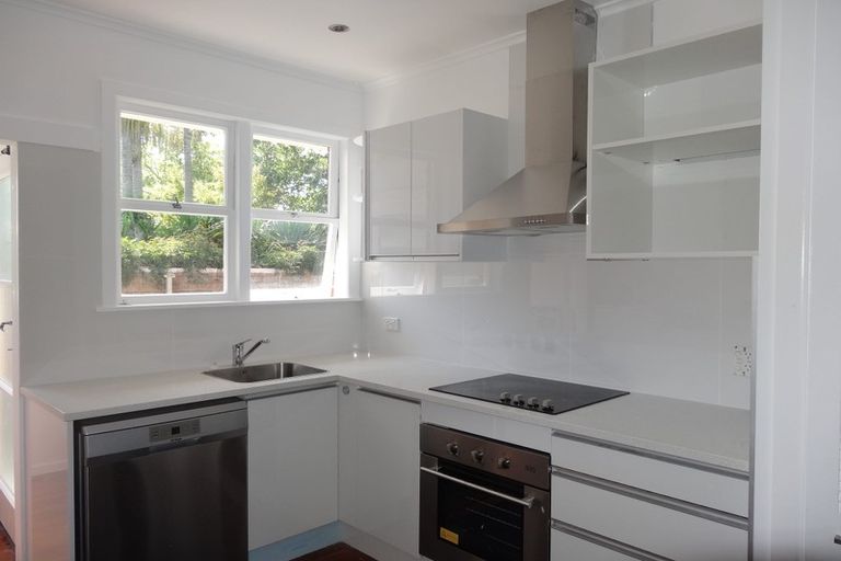Photo of property in 3/6 Edison Place, Saint Heliers, Auckland, 1071