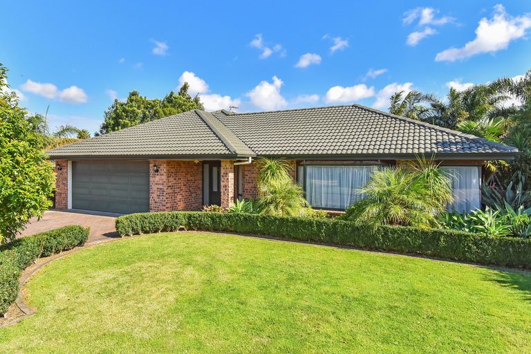 Photo of property in 23 Glenross Drive, Wattle Downs, Auckland, 2103