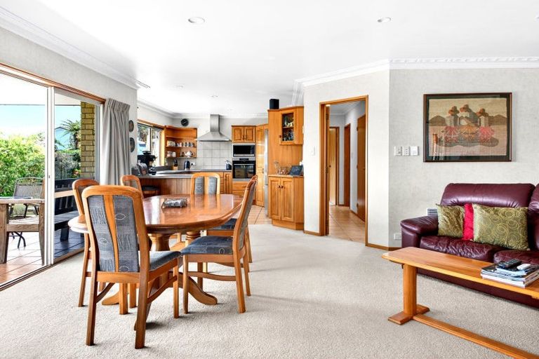 Photo of property in 16 Werahika Place, Whakatane, 3120