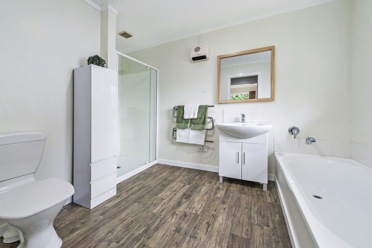 Photo of property in 23 Brook Street, Southbridge, 7602