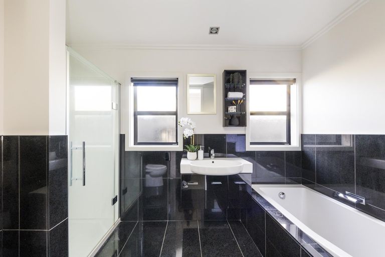 Photo of property in 7a Florence Avenue, Palmerston North, 4414