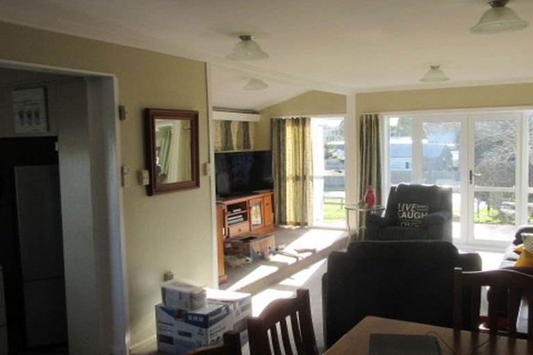 Photo of property in 32 Scotia Glen Street, Putaruru, 3411