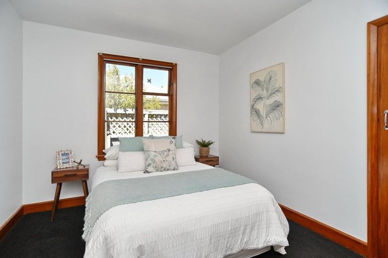 Photo of property in 119 Centaurus Road, Huntsbury, Christchurch, 8022