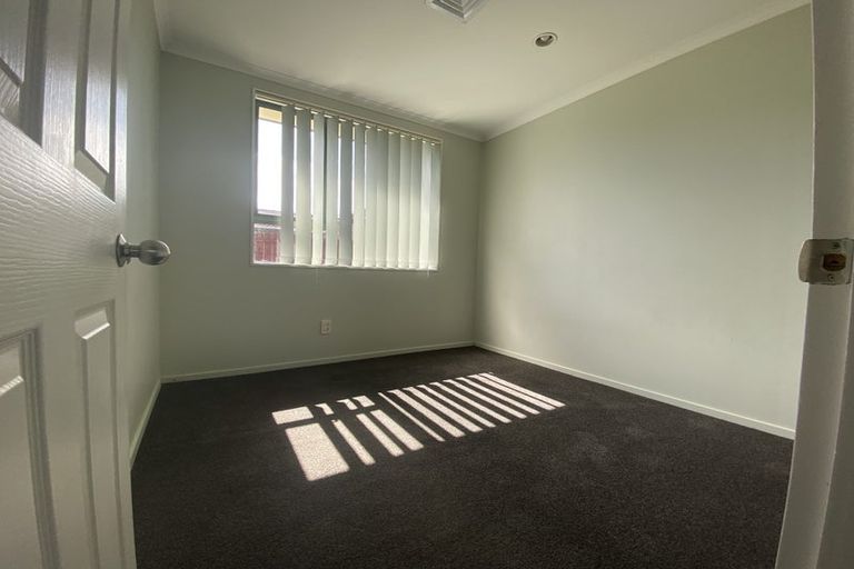 Photo of property in 45 Morewa Place, Takanini, 2112