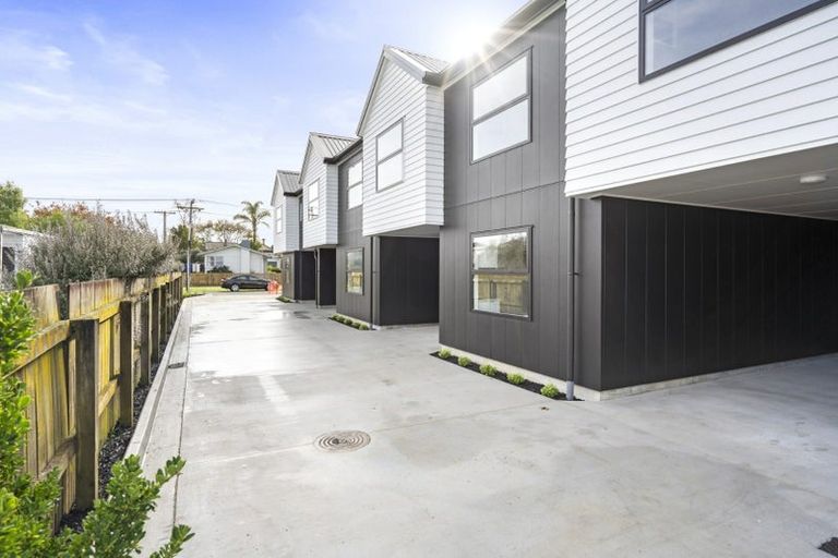 Photo of property in 3/61 May Street, Hamilton East, Hamilton, 3216