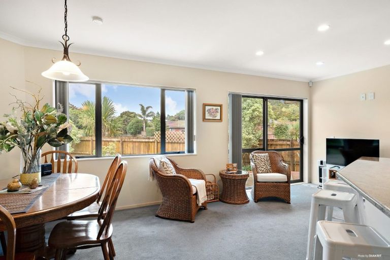 Photo of property in 15 Avonbrook Lane, Pukekohe, 2120