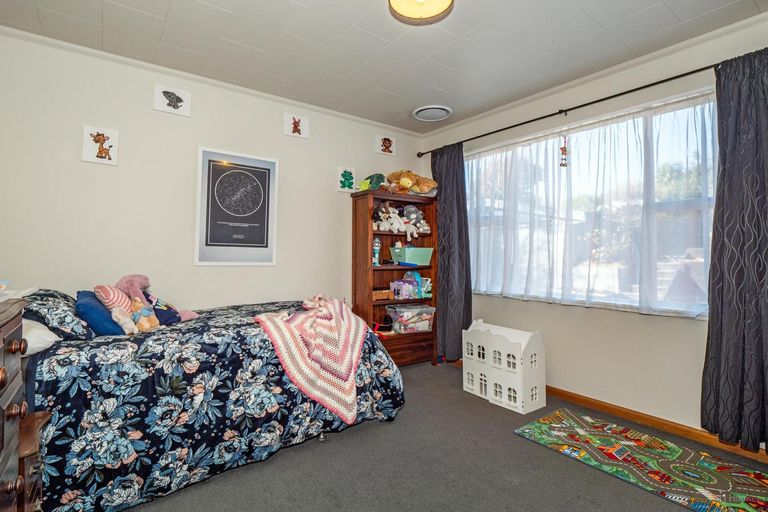Photo of property in 12 Grasmere Street, Waimataitai, Timaru, 7910