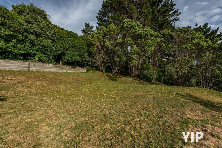 Photo of property in 36 Arapiko Street, Johnsonville, Wellington, 6037