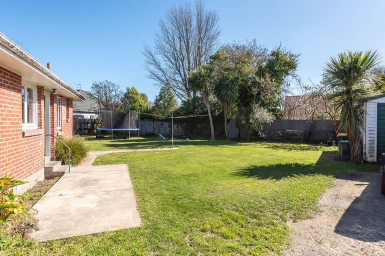 Photo of property in 12 Tavendale Place, St Albans, Christchurch, 8052