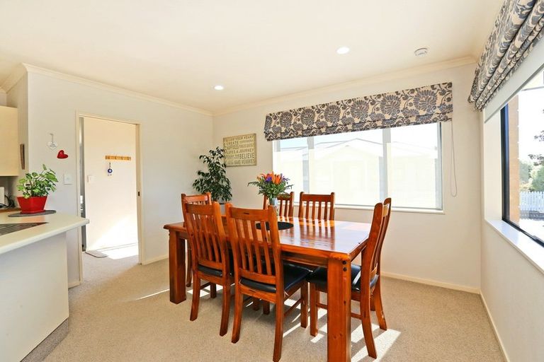 Photo of property in 247 Guppy Road, Taradale, Napier, 4112