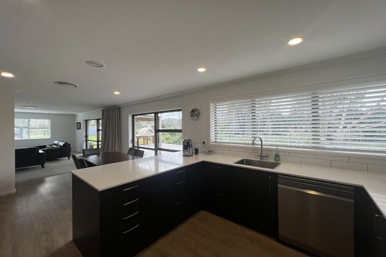 Photo of property in 1578 Kahikatea Flat Road, Kaukapakapa, 0871