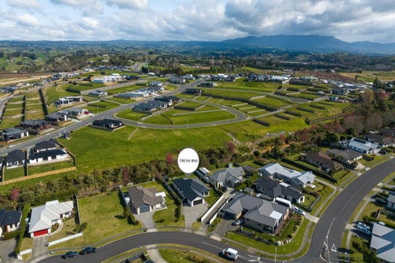 Photo of property in 6 Vantage Place, Omokoroa, 3114