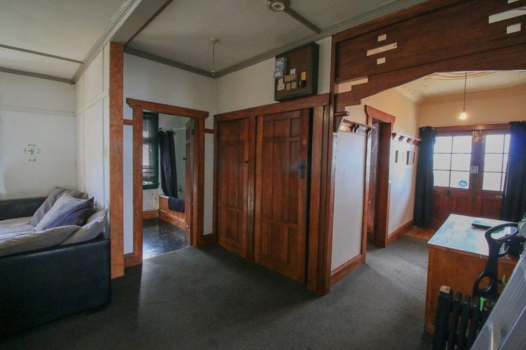 Photo of property in 32 Ocean Beach Road, Bluff, 9814