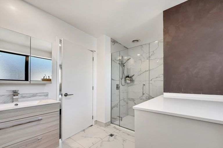 Photo of property in 5/16 Nova Place, Christchurch Central, Christchurch, 8011
