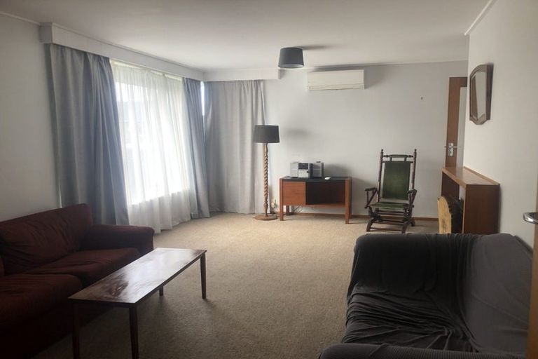 Photo of property in 5 Clouston Place, Opunake, 4616